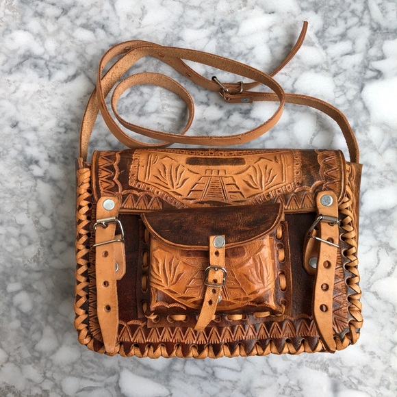 Handbags - Crossbody bag
